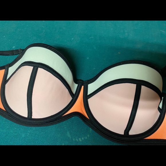 Triangl bikini top size small ++ - Picture 2 of 3